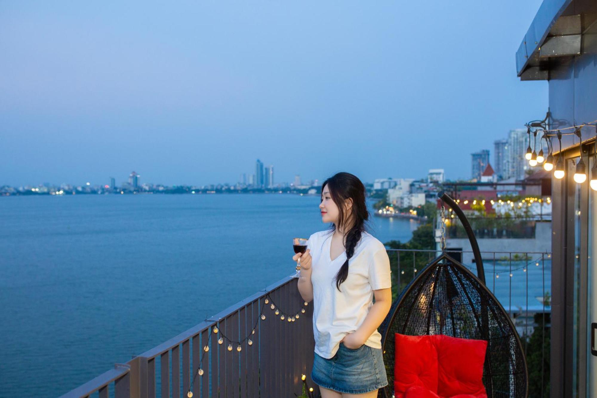 Lake View Hotel Ханой Екстер'єр фото